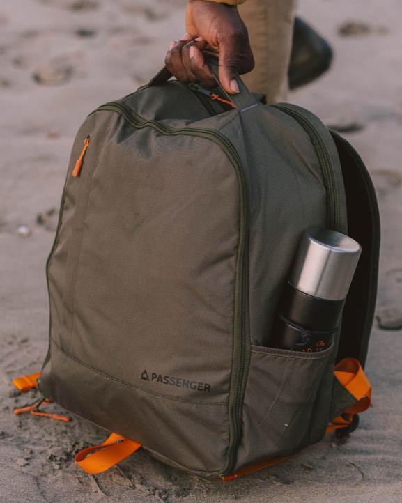 Accessories Passenger 22N8530 Ascent Weekender Recycled 35L Backpack Khaki Men Khaki