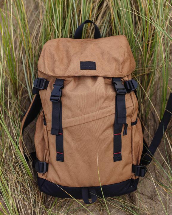 Accessories Passenger 22N8554 Boondocker Recycled 26L Backpack Golden Brown Men Brown