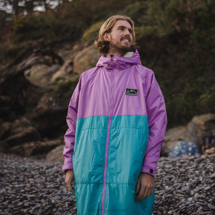 Clothing Passenger 22N814 Roaming Recycled Sherpa Lined Changing Robe Viridian Green/Orchid Men Green