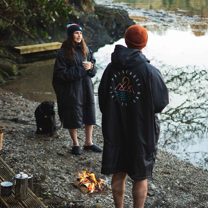 Clothing Passenger 22N83 Escapism Recycled Sherpa Lined Changing Robe Black Men Black