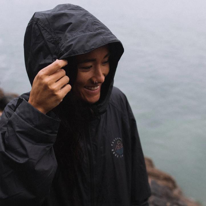 Clothing Passenger 22N8650 Escapism Recycled Towel Lined Changing Robe Black Men Black