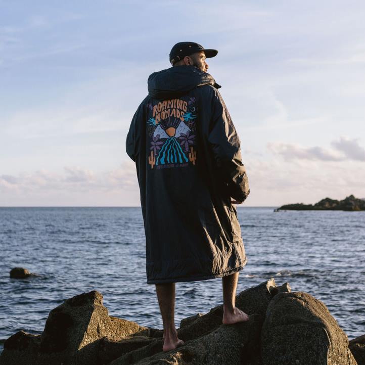 Clothing Passenger 22N86 Roaming Nomads Recycled Sherpa Lined Changing Robe Phantom Men Phantom