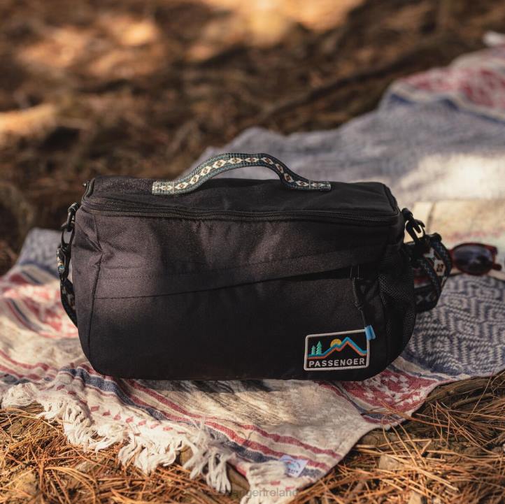 Accessories Passenger 22N8617 8-Pack Recycled Cooler Bag Black Unisex Black