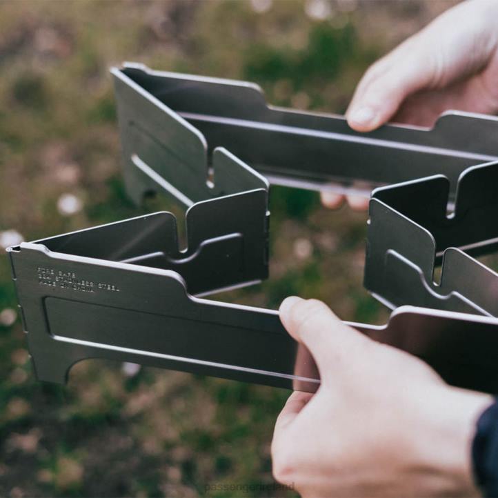 Outdoor Living Passenger 22N8628 Wolf And Grizzly Fire Safe Stainless Steel Unisex Steel