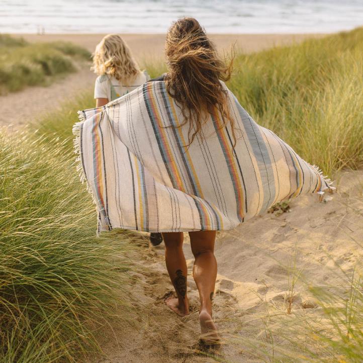 Outdoor Living Passenger 22N8627 Driftwood Towel Tropic Unisex Tropic