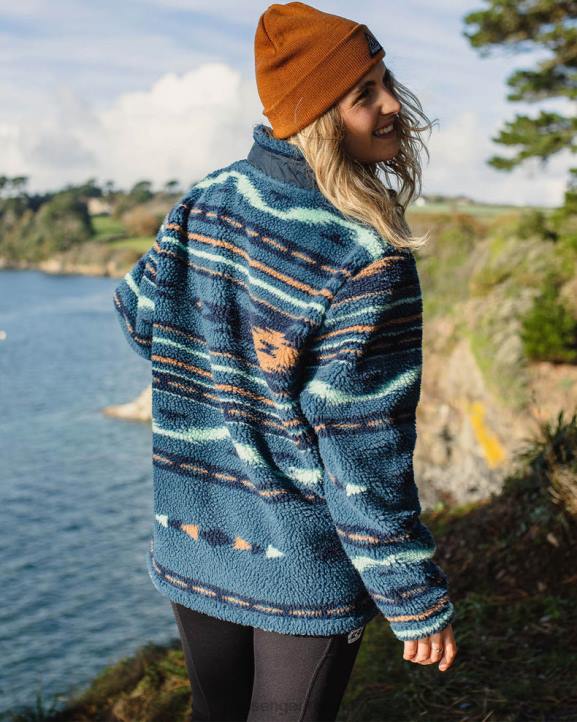 WoClothing Passenger 22N8661 Perouse Recycled Deep-Pile Sherpa Fleece Blue Coral Geo Pattern Women Blue