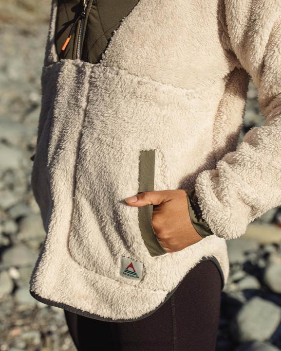 WoClothing Passenger 22N8664 Beaumont Recycled Sherpa Hooded Fleece Warm Ivory Women Ivory