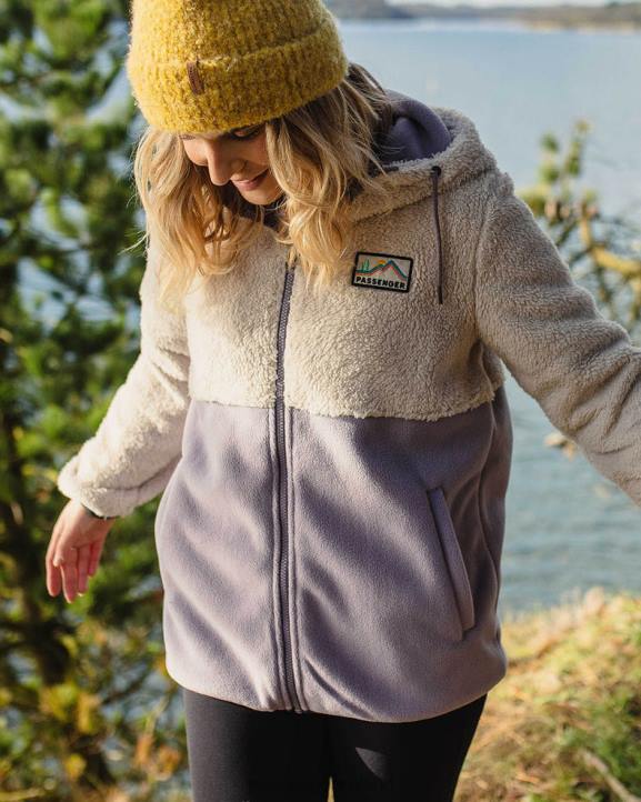 WoClothing Passenger 22N8667 Nestling Recycled Sherpa Hooded Fleece Dusty Lilac Women Lilac
