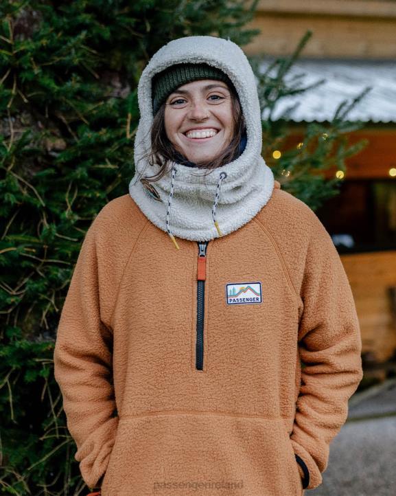 WoClothing Passenger 22N8674 Maine Hooded Recycled Sherpa Fleece Coconut Women Coconut