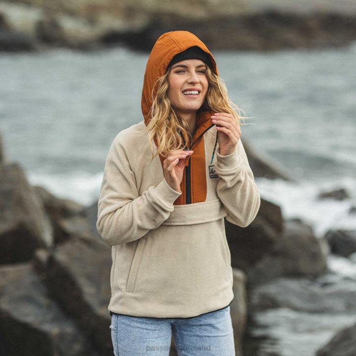 WoClothing Passenger 22N8684 Alexander Hooded 1/2 Zip Recycled Polar Fleece Oatmeal Women Oatmeal