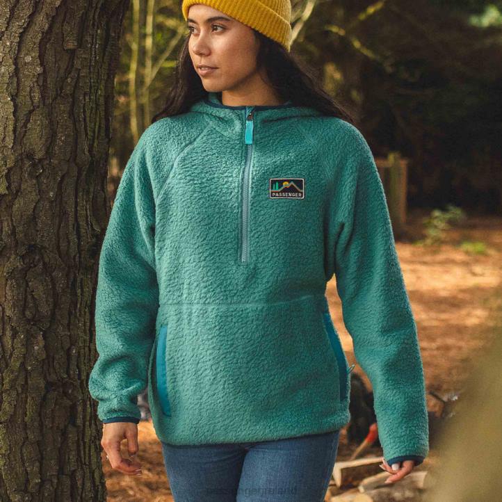 WoClothing Passenger 22N8700 Maine Hooded Recycled Sherpa Fleece Ocean Green Women Green