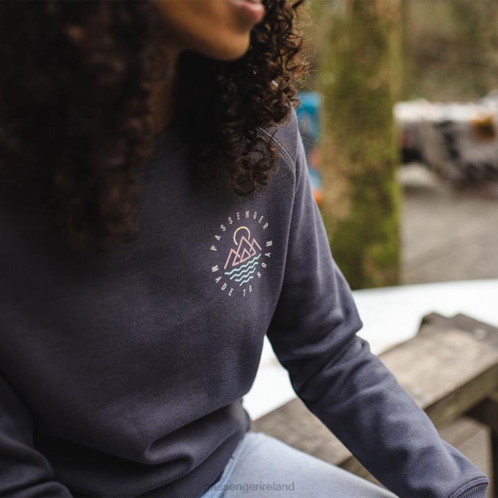 WoClothing Passenger 22N8732 Panang Raglan Recycled Sweatshirt Faded Black Women Black