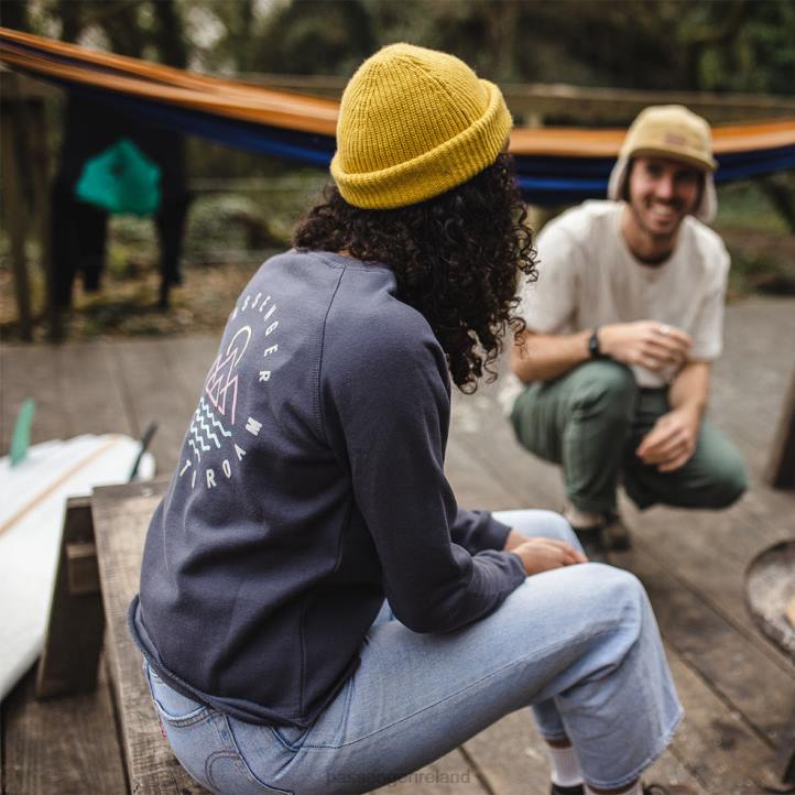 WoClothing Passenger 22N8732 Panang Raglan Recycled Sweatshirt Faded Black Women Black