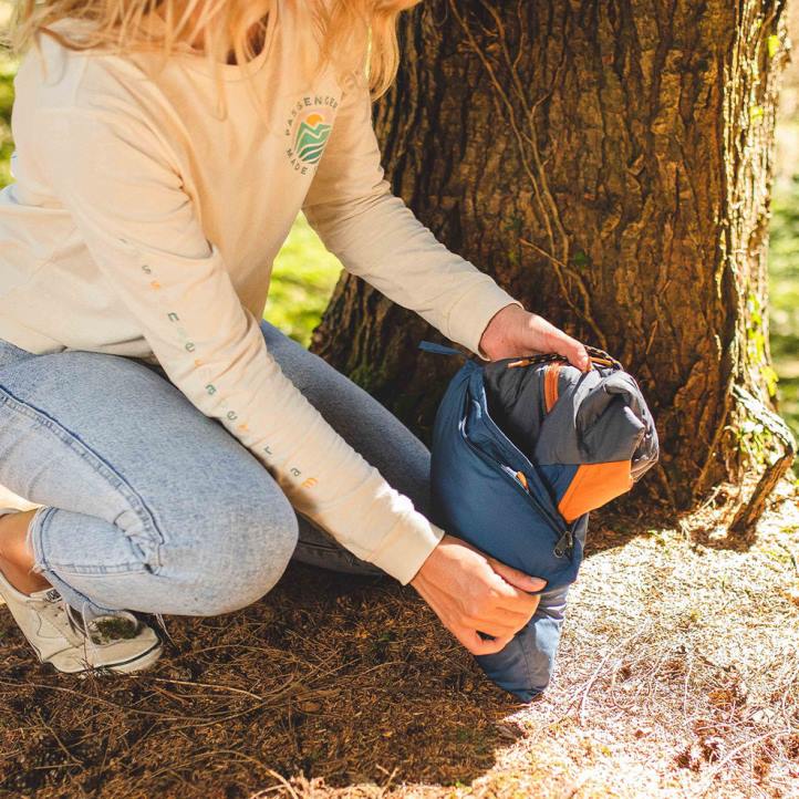 WoClothing Passenger 22N8774 Ocean Recycled Insulated 1/2 Zip Jacket Ensign Blue Women Blue