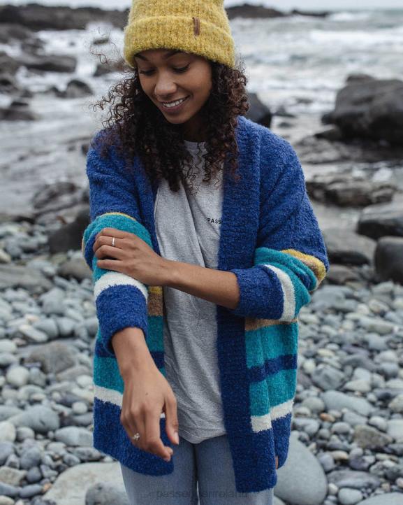 WoClothing Passenger 22N8819 Riverglen Cardigan Dark Denim Women Denim