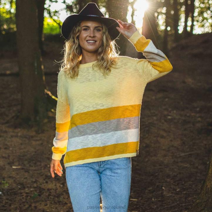 WoClothing Passenger 22N8853 Dusk Knitted Jumper Mellow Yellow Women Yellow