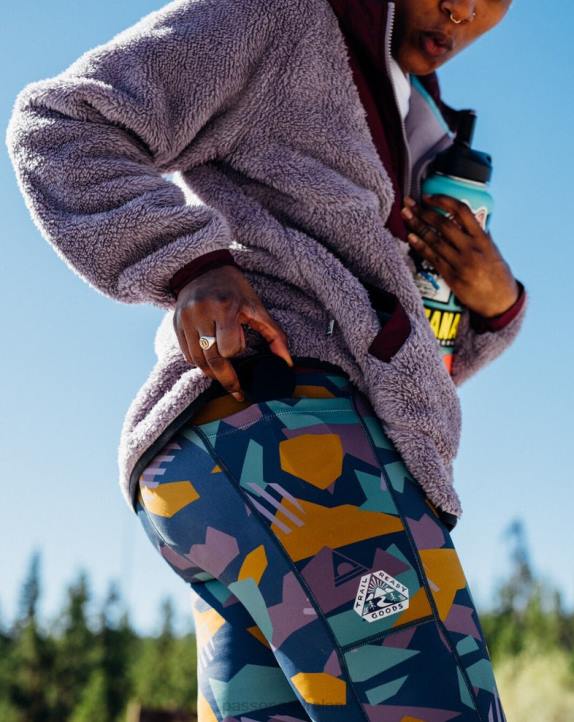 WoClothing Passenger 22N8863 Fresh Air Recycled Leggings Deep Blue Camo Pattern Women Blue