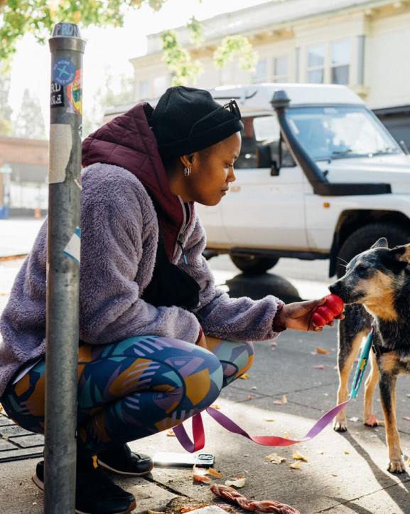 WoClothing Passenger 22N8863 Fresh Air Recycled Leggings Deep Blue Camo Pattern Women Blue