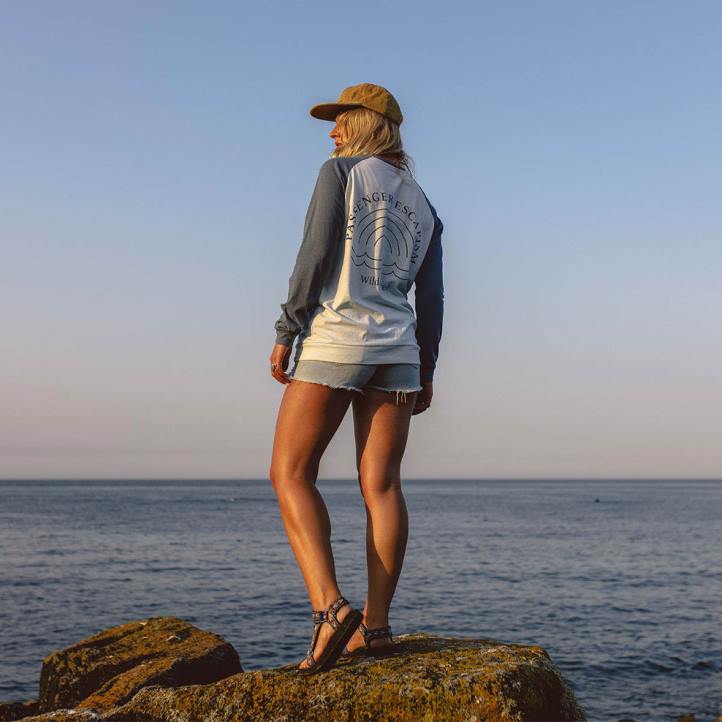 WoClothing Passenger 22N8874 Rainbow Recycled Cotton Ls T-Shirt Stone Blue Women Blue