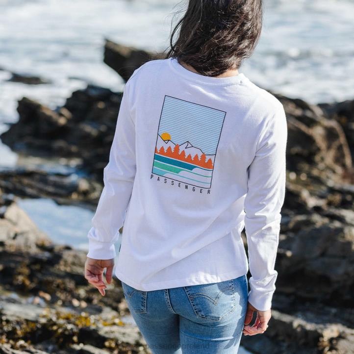 WoClothing Passenger 22N8888 Travel More Recycled Ls T-Shirt White Women White