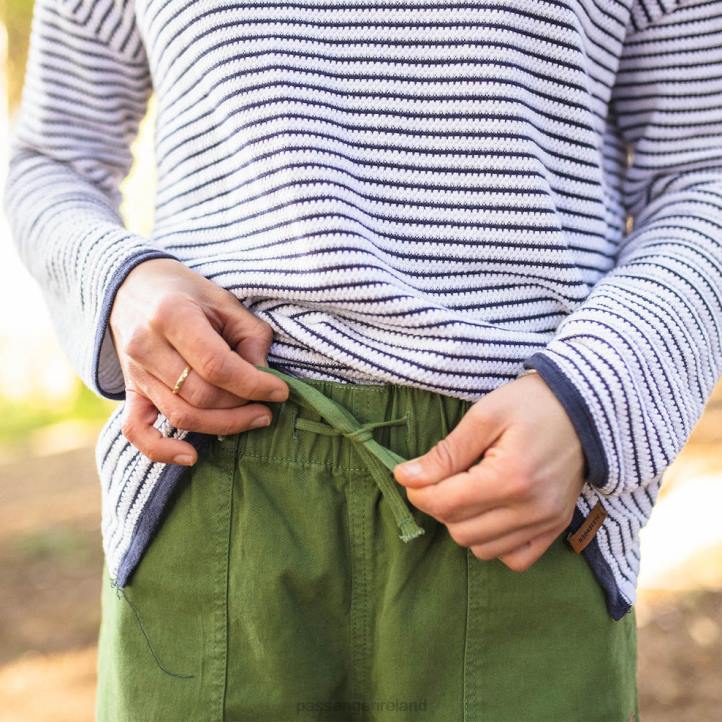 WoClothing Passenger 22N8905 Carriso Organic Cotton Shorts Vineyard Green Women Green