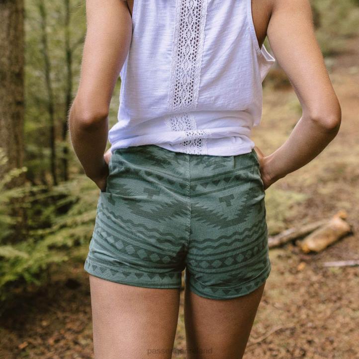 WoClothing Passenger 22N8908 Santosa Recycled Cord Shorts Dark Ivy Adrift Women Ivy
