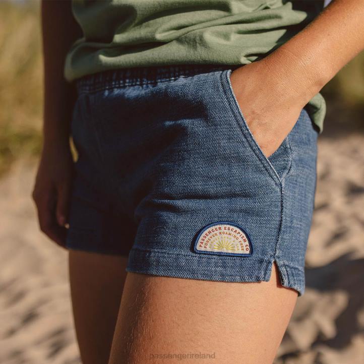 WoClothing Passenger 22N8924 Sunset Organic Cotton Short Washed Denim Women Denim