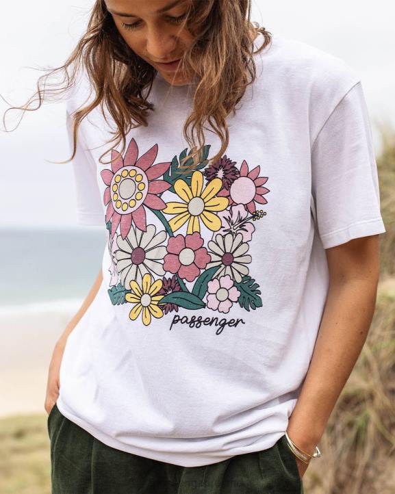 WoClothing Passenger 22N8989 Floral Bloom Recycled Cotton Oversized T-Shirt White Women White