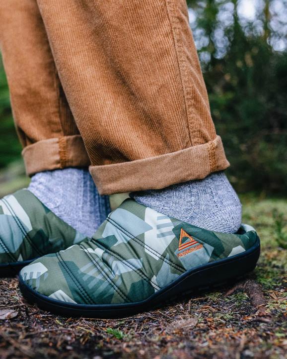 WoFootwear Passenger 22N81106 Sole Slipper Fir Tree Camo Pattern Women Camo